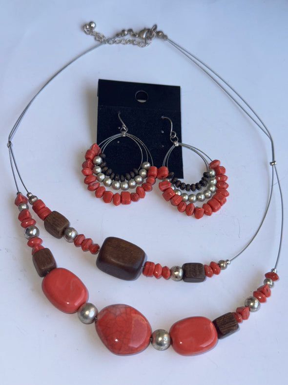 Coral Details Necklace And Earrings Set