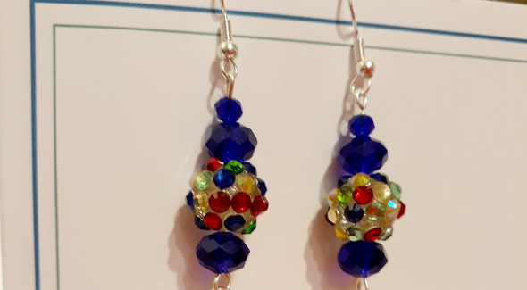 Cheerful Dangle Earrings