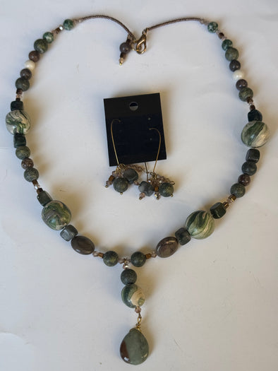 Sage Sensation Necklace And Earrings Set